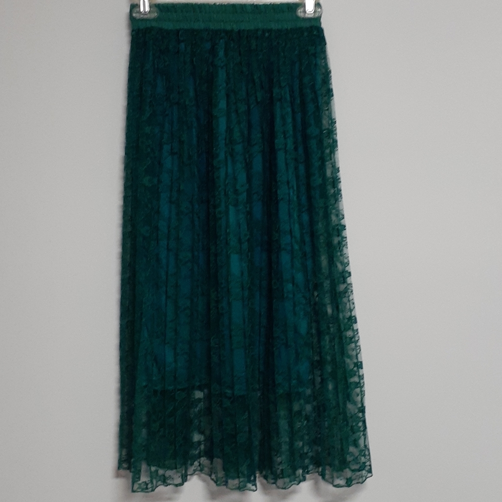 green skirt